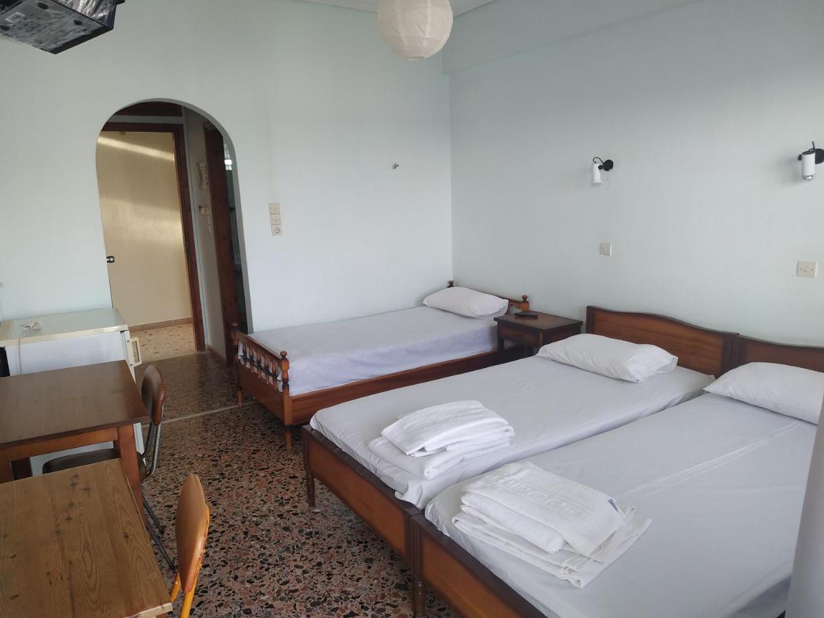 Poulea Rooms Kalamata Ngoại thất bức ảnh