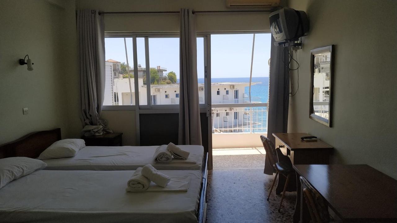 Poulea Rooms Kalamata Ngoại thất bức ảnh